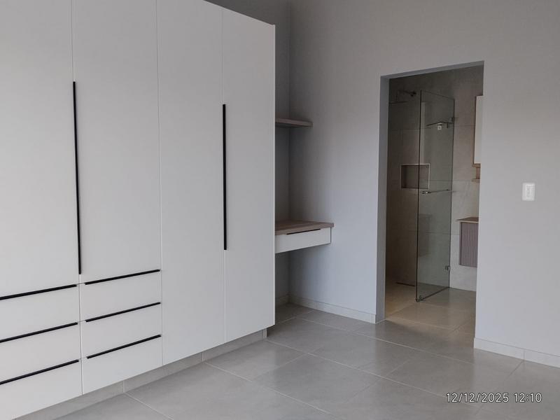 To Let 3 Bedroom Property for Rent in Paradise Coast Western Cape